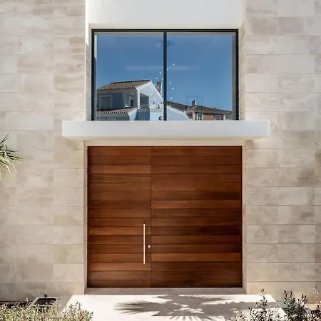 Olivos Del Paraiso * إِستيبونا