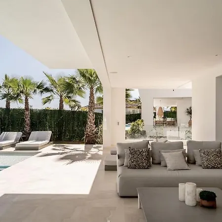 Olivos Del Paraiso Villa *
